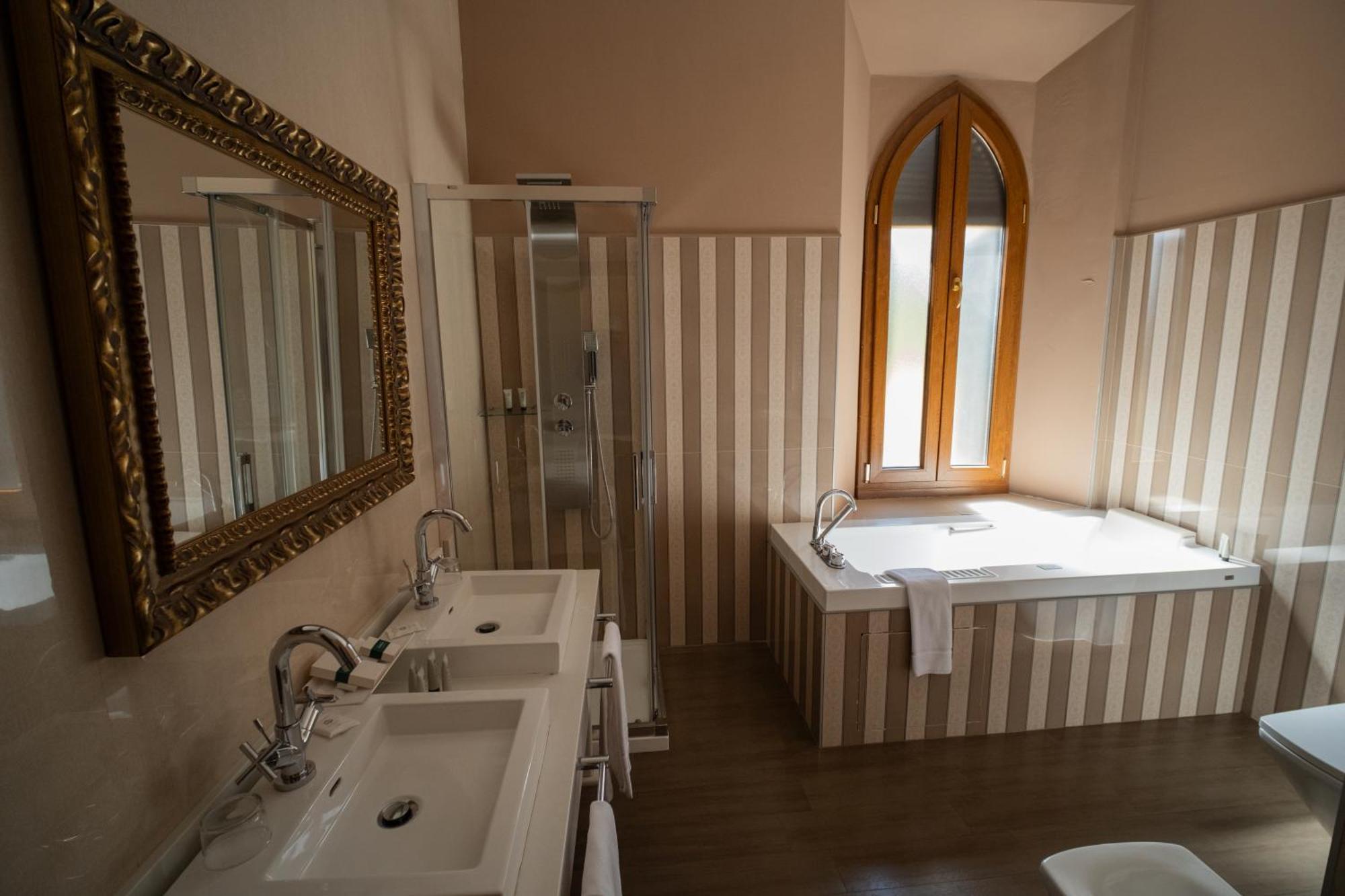 La Almoraima Hotel Castellar de la Frontera Dış mekan fotoğraf